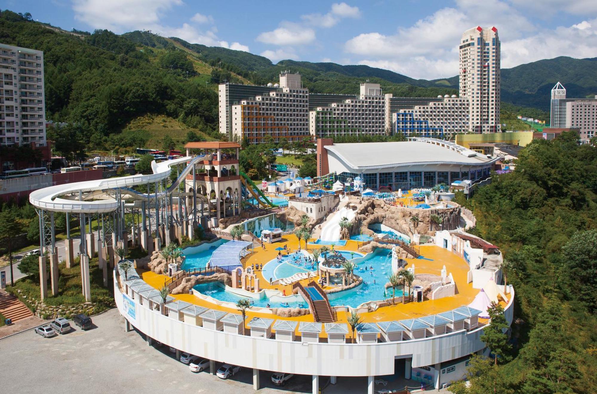 Phoenix Resort Pyeongchang Exterior photo